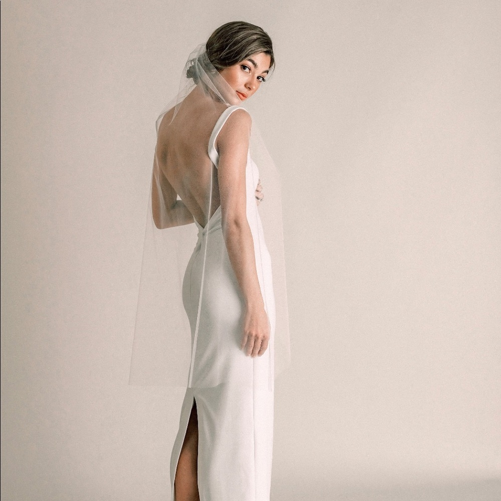 Wedding bridal veil - tulle, fingertip length